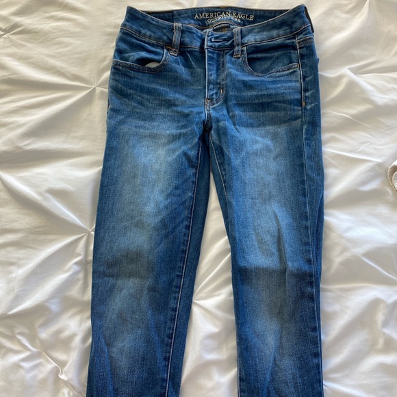 non ripped american eagle blue jeans - Picture 1 of 3